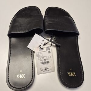 NWT Zara Black Genuine Leather Flat Sandals Size 8